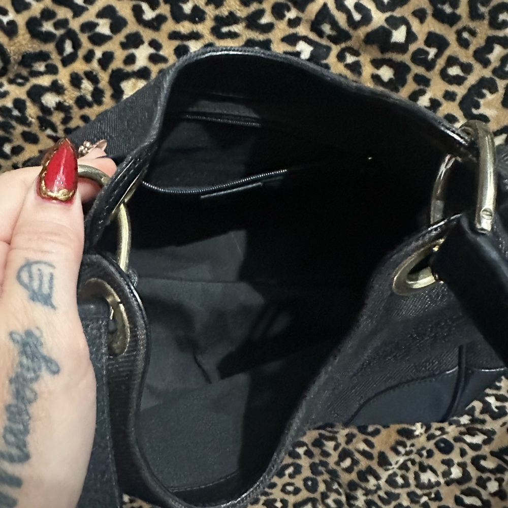 Gucci Black Leather Hobo Bag with Silver Hardware - Picture 4 of 4